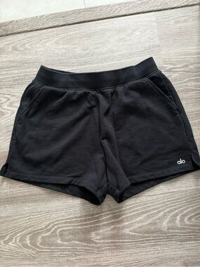 ALO Yoga Athletic Shorts for Women on Sale up to 90% Off: Poshmark